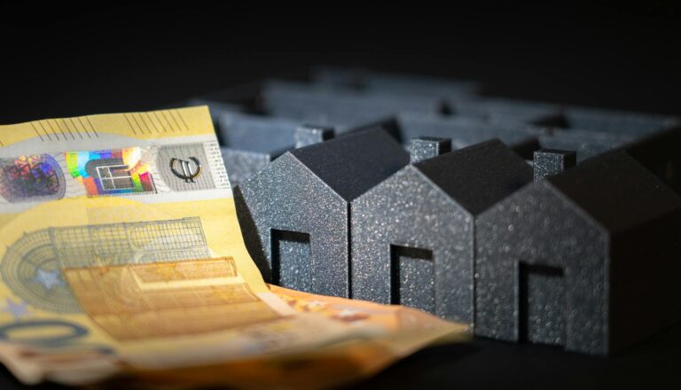 Strategien zur Geldanlage beachten für nachhaltigen Vermögensaufbau trotz Inflation